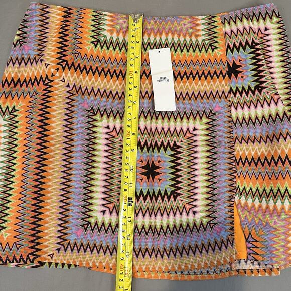 Urban Outfitters Mini Skirt Size Large Linen Blend Geometric Hippie Festival - Picture 7 of 8